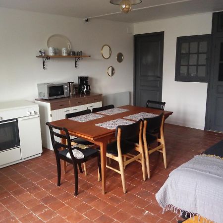Le Manoir De Cocelle Bed & Breakfast Paris-lʼHôpital Екстериор снимка