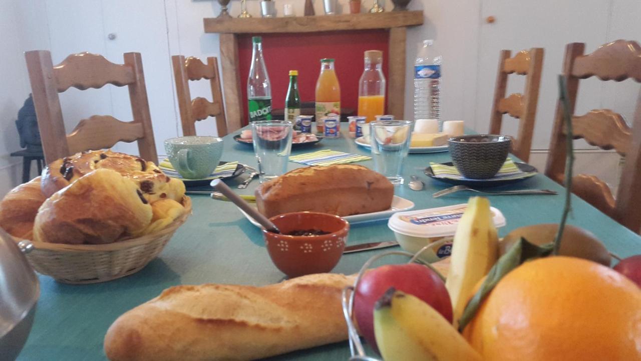 Le Manoir De Cocelle Bed & Breakfast Paris-lʼHôpital Екстериор снимка